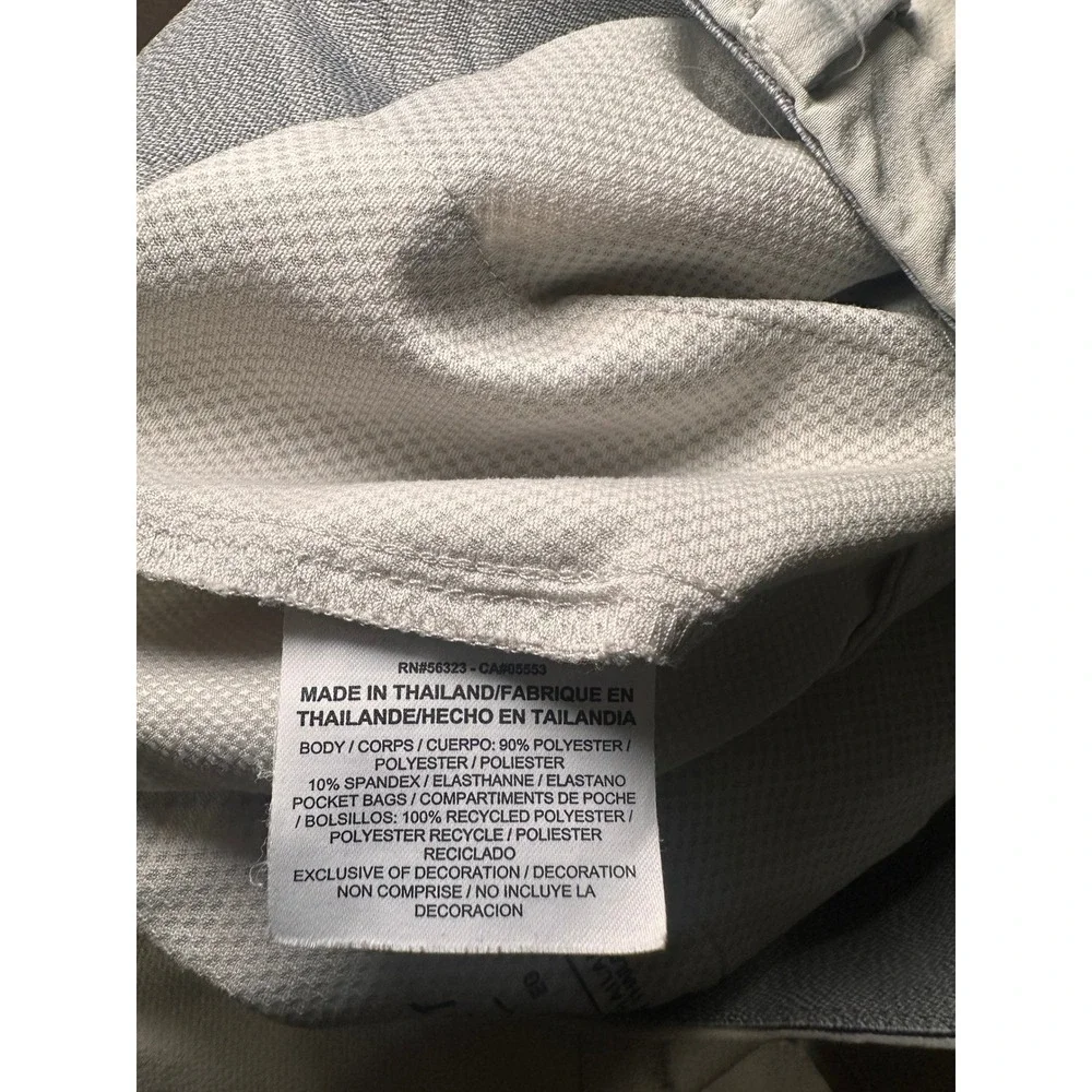 Nike Dri-FIT Mens Golf Shorts Light Gray Size 40 Stretch Performance Flat Front‎